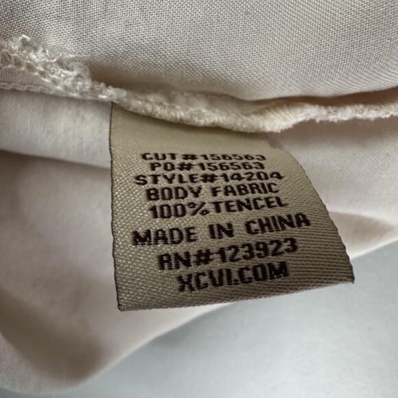 XCVI Vest Womens XS Beige Hooded Sleeveless 100% Tencel Utility Zip Pockets - Picture 9 of 12